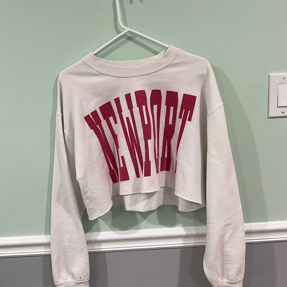 cropped newport sweatshirt